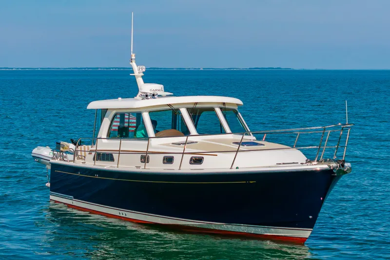 Plane Up Yacht Photos Pics 