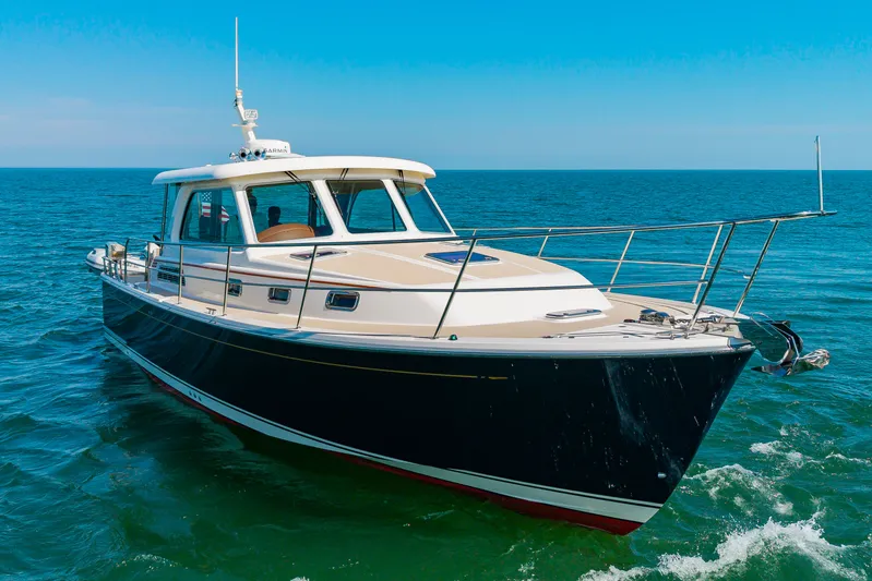 Plane Up Yacht Photos Pics 