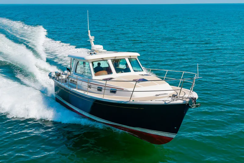 Plane Up Yacht Photos Pics 