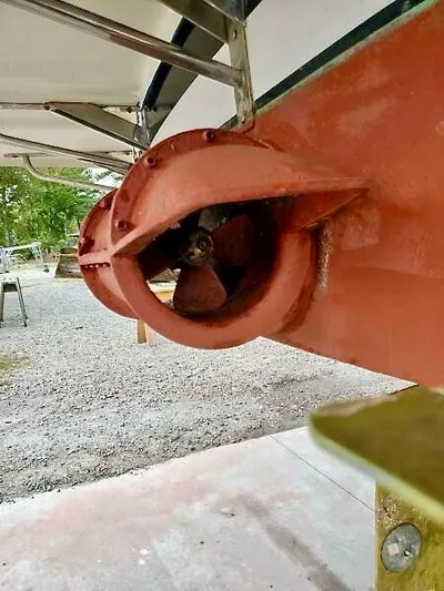 Linda Lou Yacht Photos Pics 