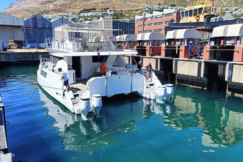 Pilar X Yacht Photos Pics 