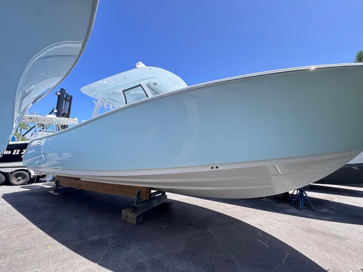  Yacht Photos Pics 2025 SPORTSMAN 322 OPEN - Image 2