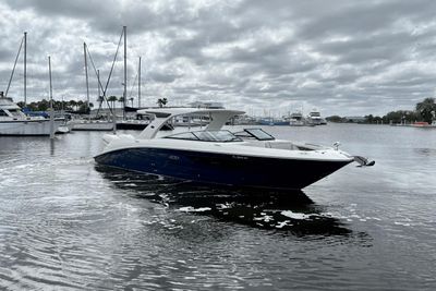 Sea Ray 350 SLX OB