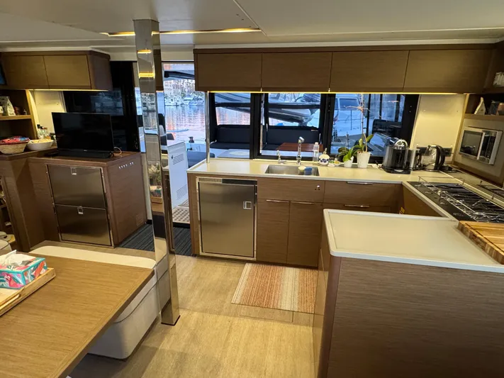 Priorities Yacht Photos Pics 