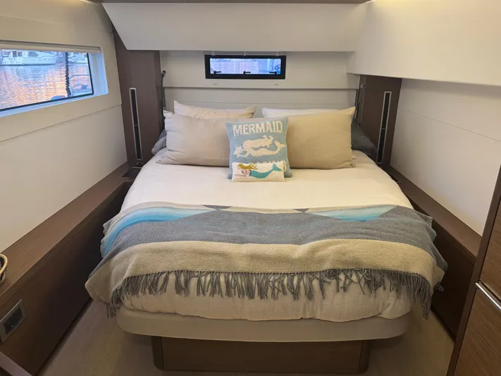 Priorities Yacht Photos Pics 