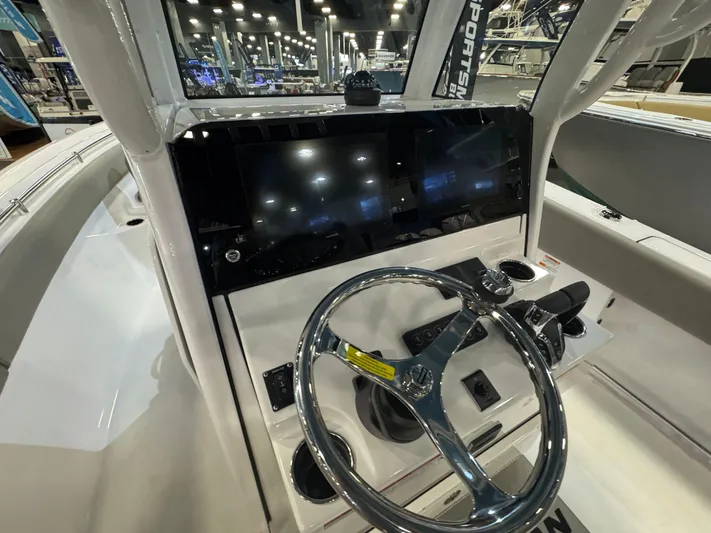  Yacht Photos Pics 2025 Sportsman 252 Open - Image 7