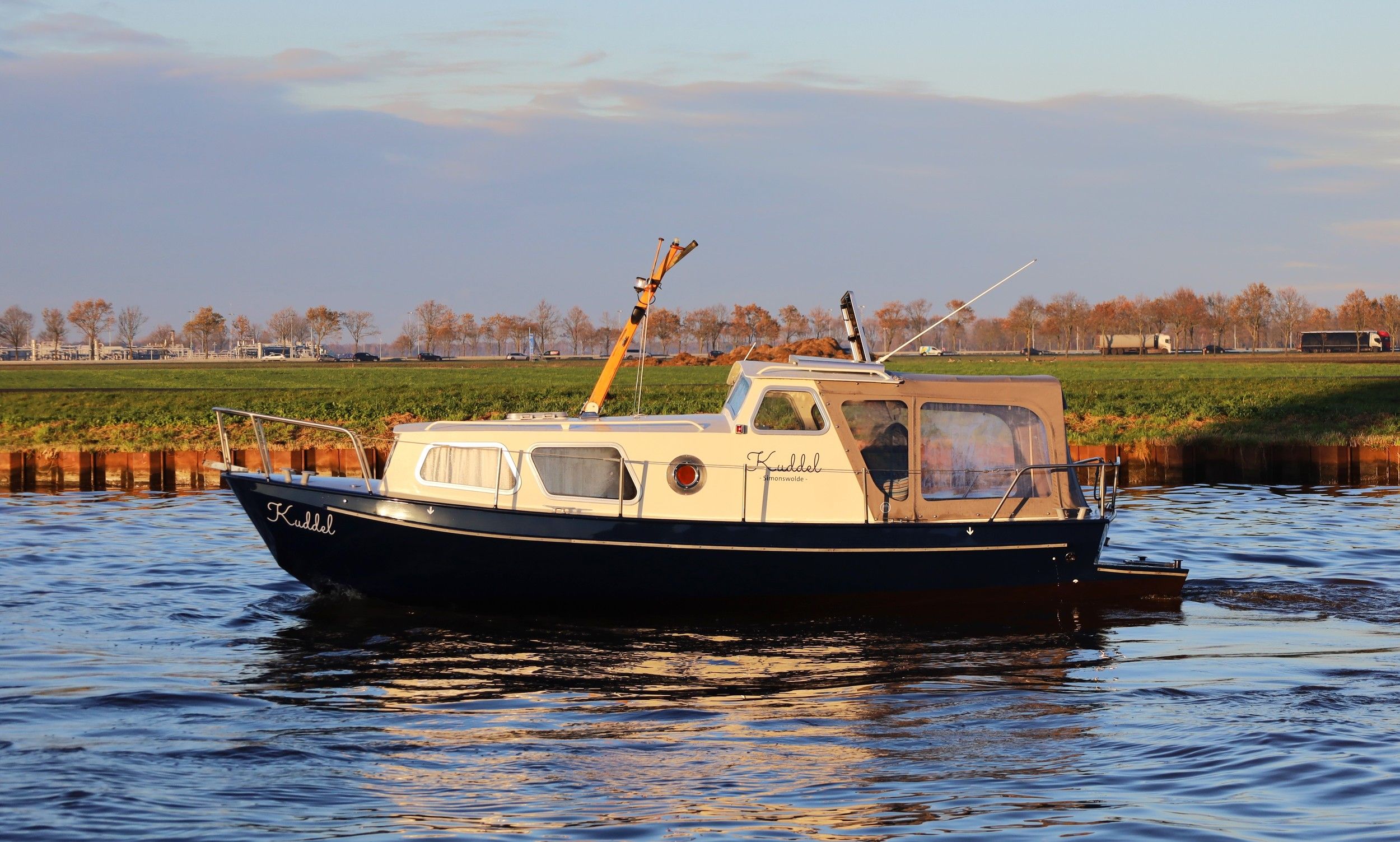 1985 van Leeuwenschouw 750