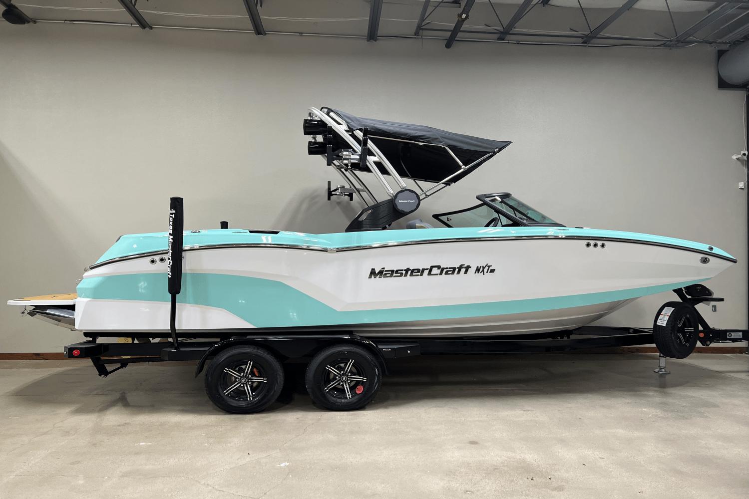 2023 MasterCraft NXT22 Ski and Wakeboard for sale YachtWorld
