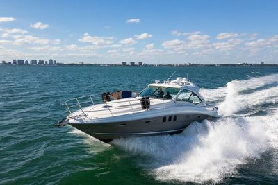 Yacht