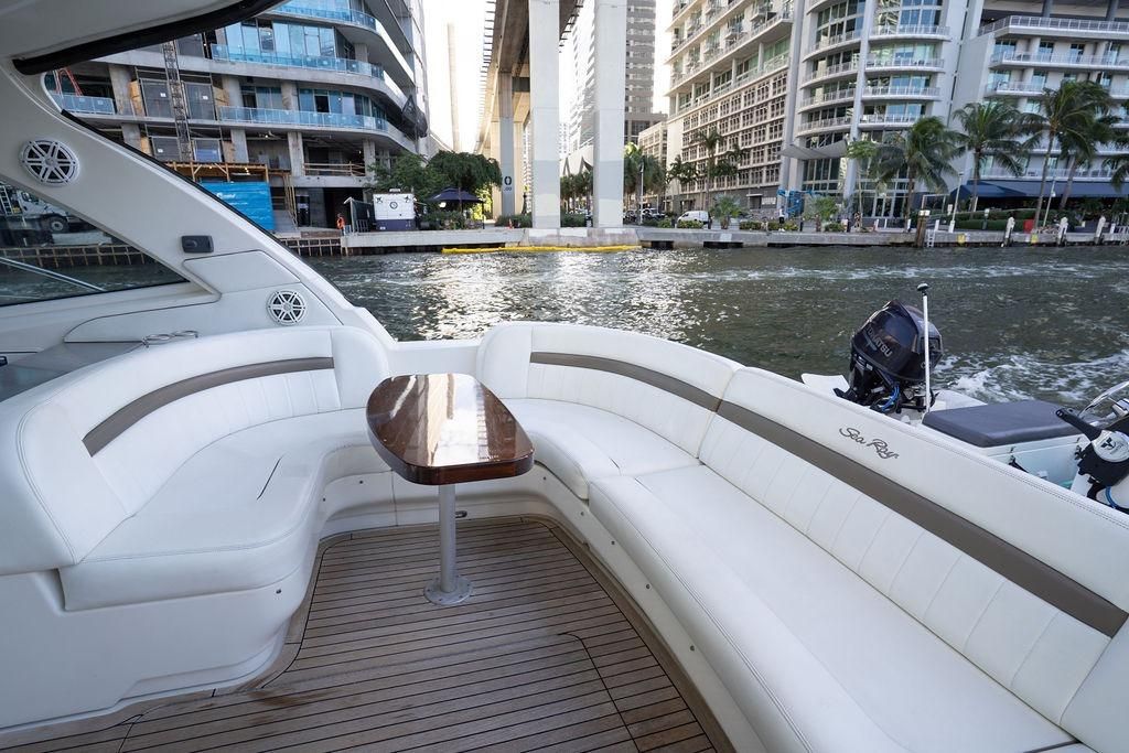 2005 Sea Ray 48 
