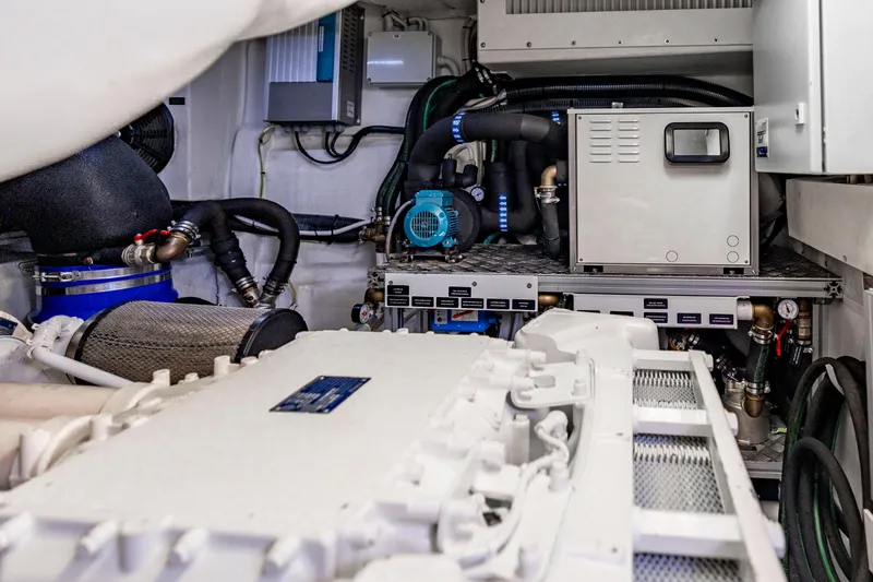 Sea Suite I Yacht Photos Pics 