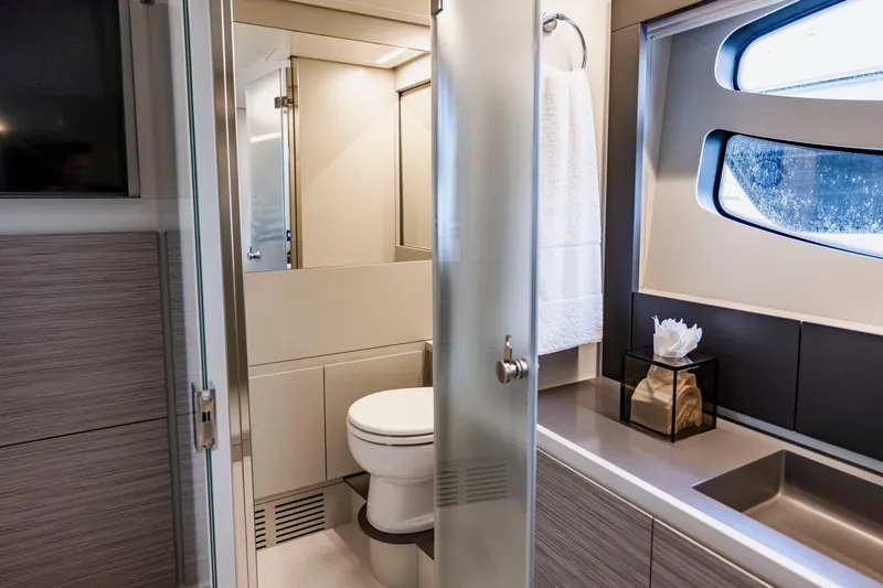 Sea Suite I Yacht Photos Pics 