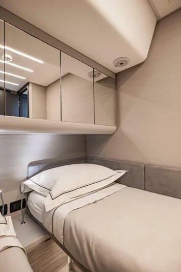 Sea Suite I Yacht Photos Pics 