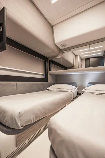 Sea Suite I Yacht Photos Pics 