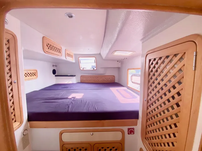 Ronin Yacht Photos Pics 