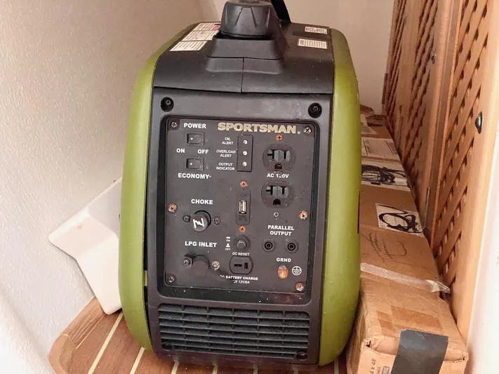 Ronin Yacht Photos Pics 