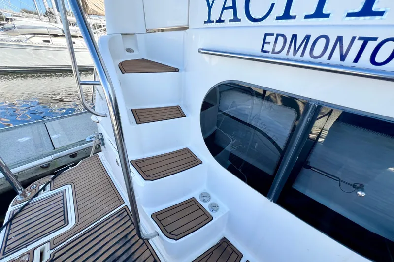 Totally Yachtsome Yacht Photos Pics 