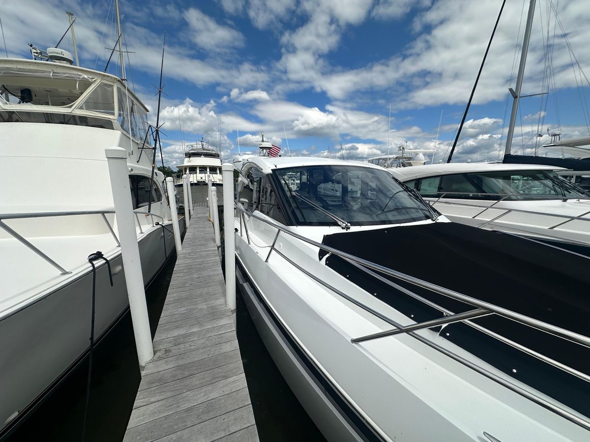 2021 Galeon 43 