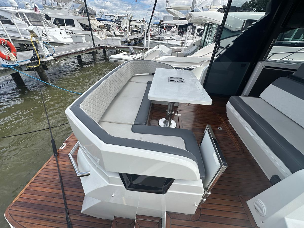 2021 Galeon 43 
