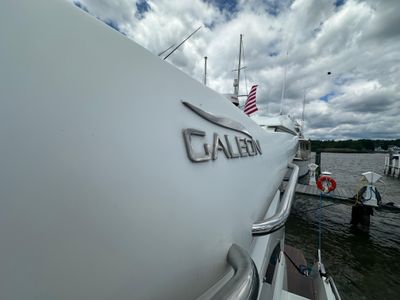 Yacht