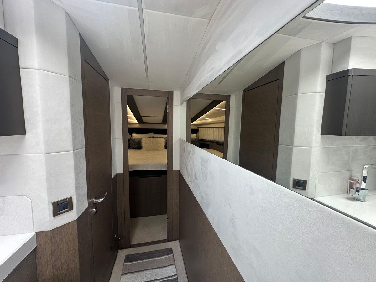 2021 Galeon 43 