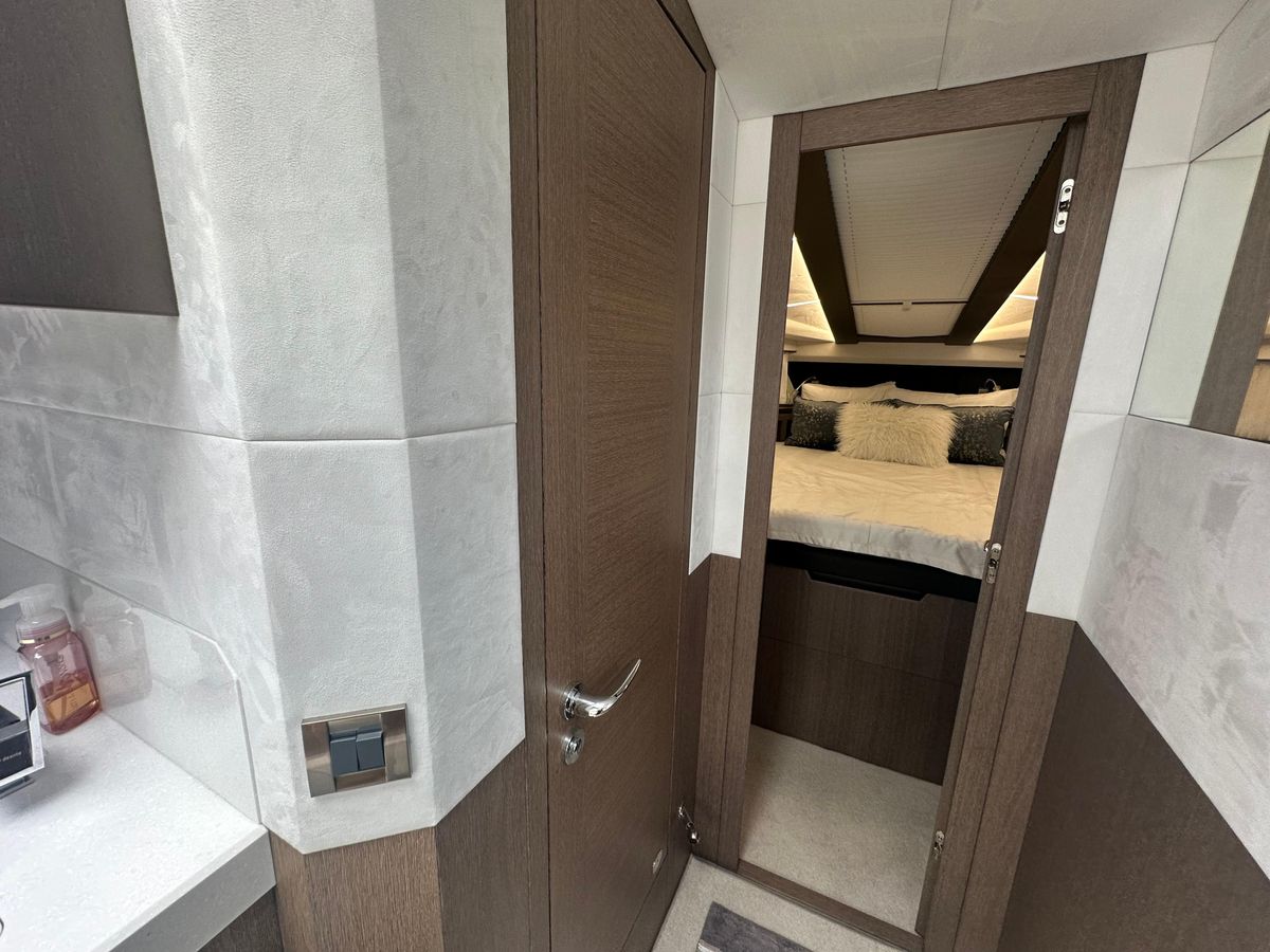 2021 Galeon 43 