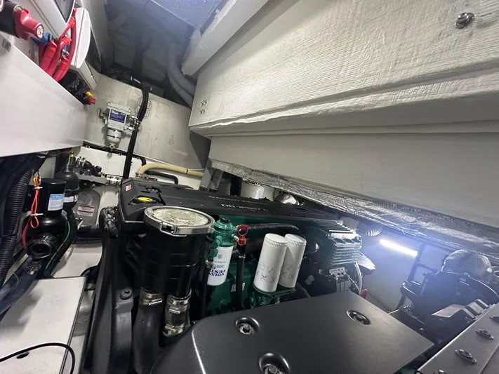 Sea Addendum Yacht Photos Pics Engine room of 2021 Galeon 425 HTS yacht, showcasing mechanical components and wiring.