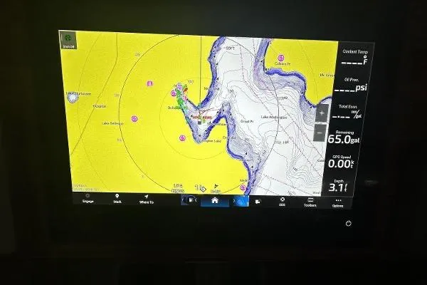  Yacht Photos Pics Navigation display on 2021 Ranger Tugs R-27, showing detailed marine chart and vessel data.