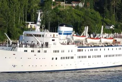 Custom 312' Cruise Ship