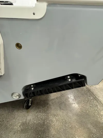  Yacht Photos Pics 2025 Sportsman 252 Open - Image 7