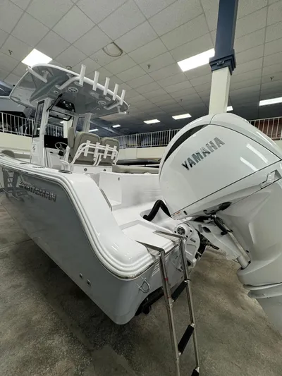  Yacht Photos Pics 2025 Sportsman 252 Open - Image 4