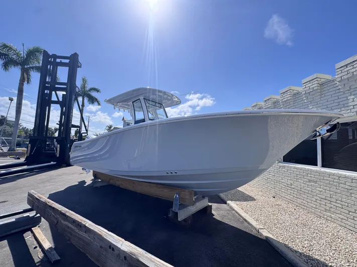  Yacht Photos Pics 2025 Sportsman 252 Open - Image 2