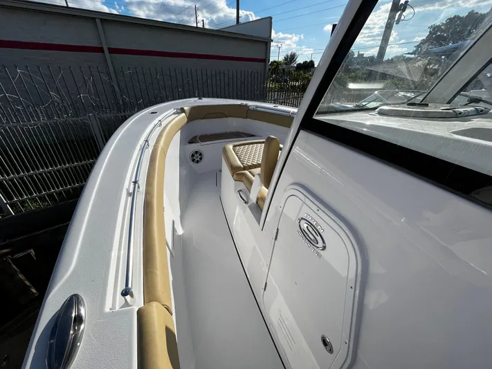  Yacht Photos Pics 2024 Sportsman 282 Open Te - Image 15