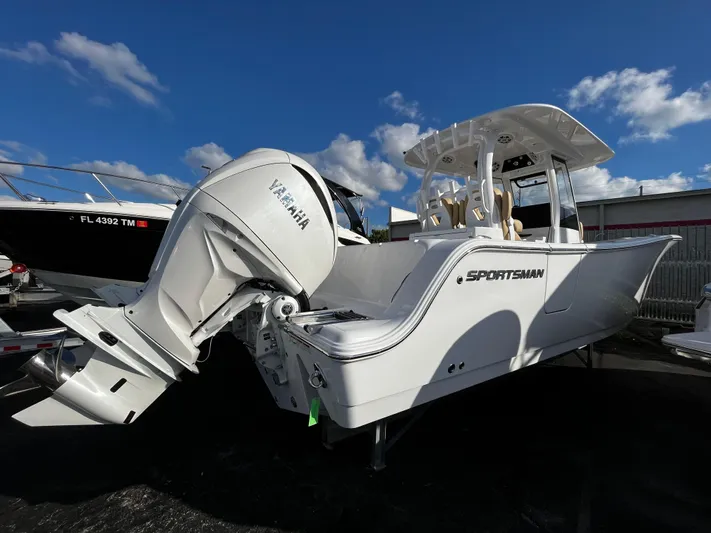  Yacht Photos Pics 2024 Sportsman 282 Open Te - Image 4