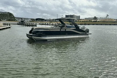 Harris Grand Mariner 250