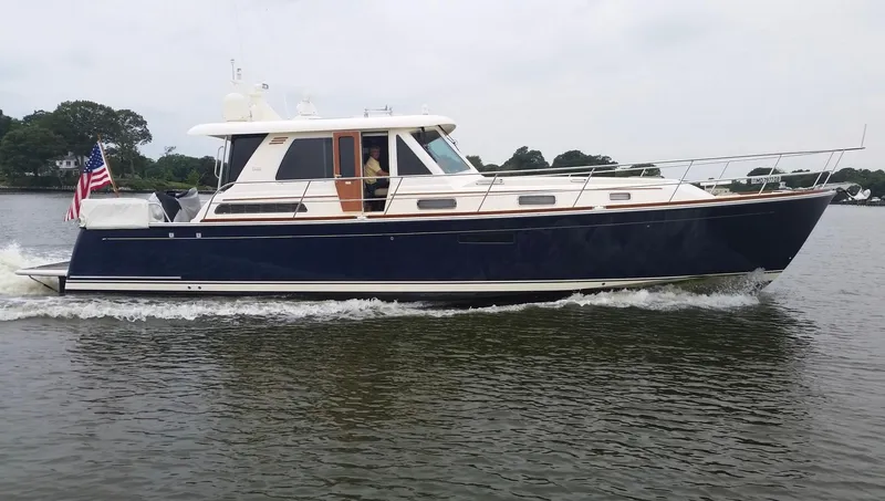 Noelani Yacht Photos Pics 