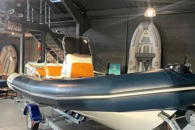 2025 Bombard Sunrider 650 Blue Story