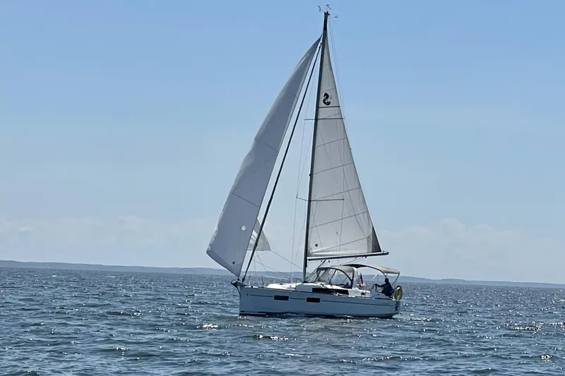 Tranquility Yacht Photos Pics 2016 Beneteau Oceanis 35 - Tranquility