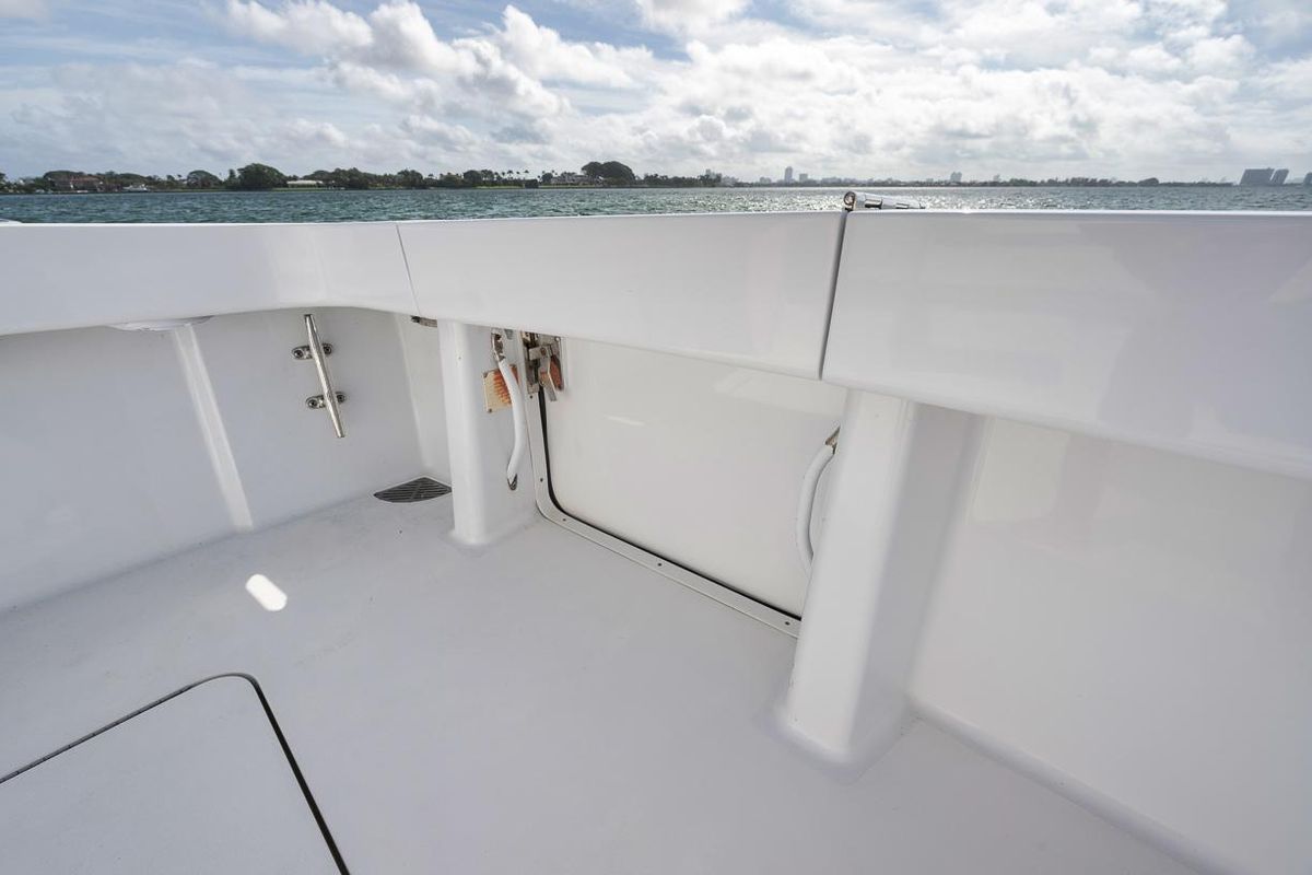 2007 Viking 52 