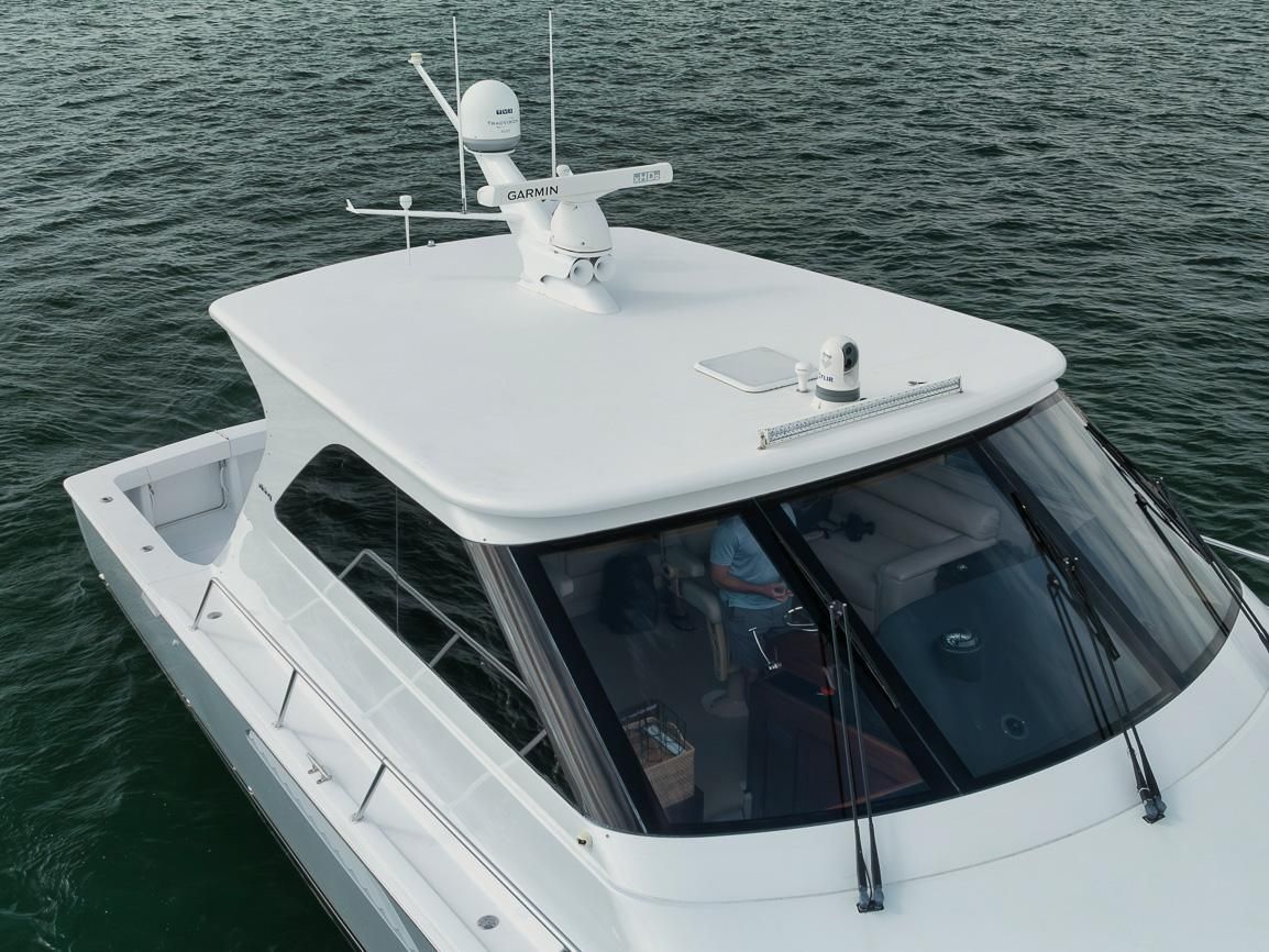 2007 Viking 52 