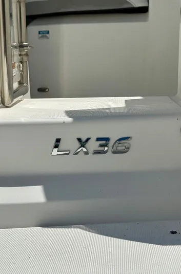  Yacht Photos Pics 2023 REGAL LX36 - Image 20