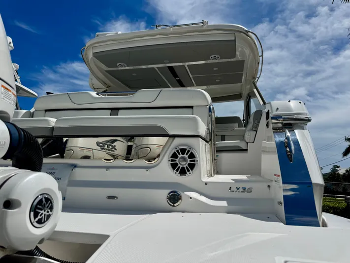  Yacht Photos Pics 2023 REGAL LX36 - Image 19
