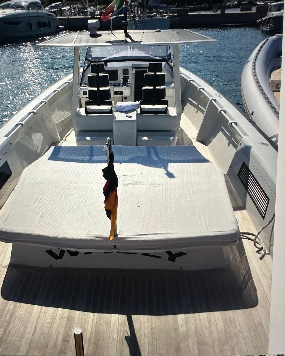 2011 Wally 44 