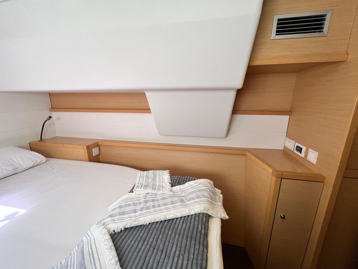 2013 Lagoon 45 