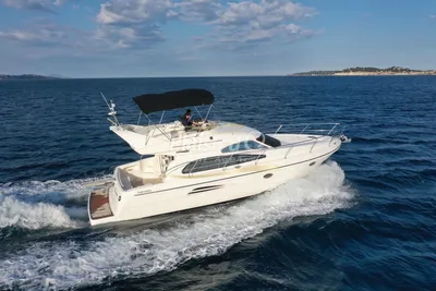 2004 Astondoa 39 Fly