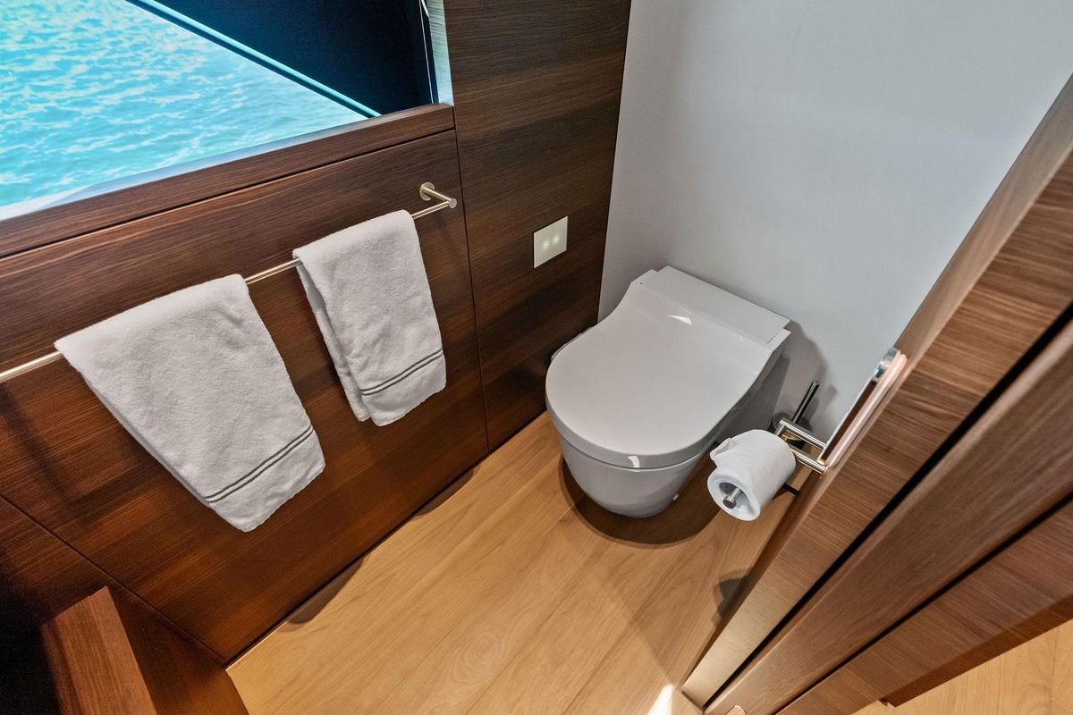 2023 Custom Line 108 