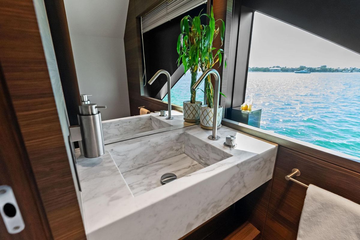 2023 Custom Line 108 