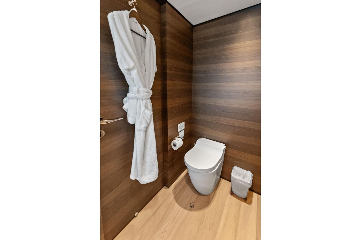 2023 Custom Line 108 