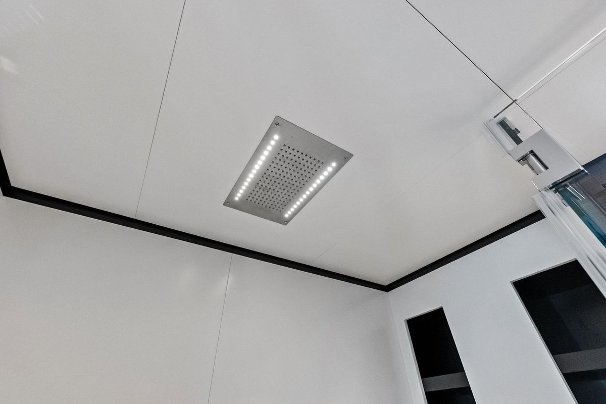 2023 Custom Line 108 