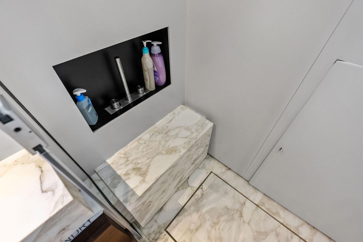 2023 Custom Line 108 